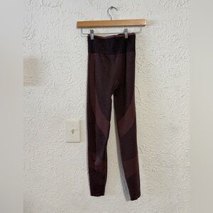 PINK Seamless Leggings Maroon XS High Rise Stretch Athletic